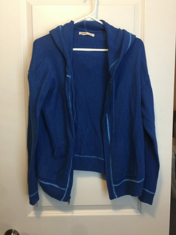 Old Navy sweater blue large