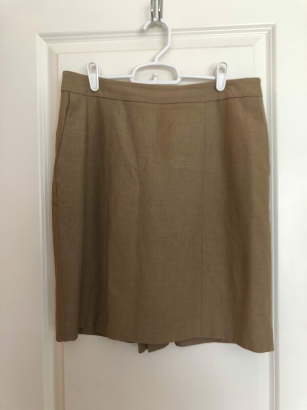 Loft size 8 brown skirt